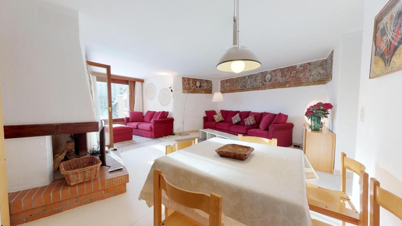 Ferienwohnung Abitaziun Quadratscha 22 - Samedan Exterior foto